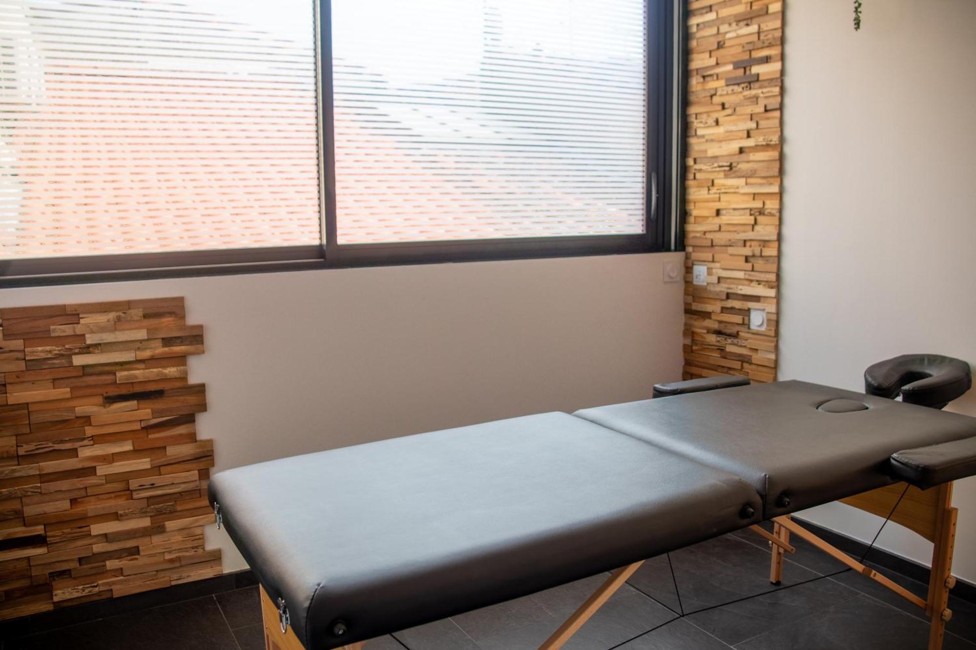 Loft 150 M2 Jacuzzi, Sauna Et Massage Бланьяк Екстер'єр фото
