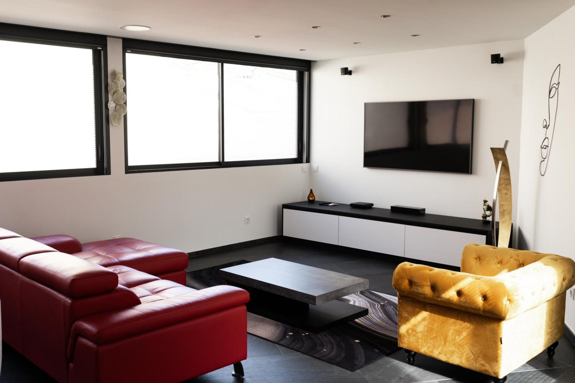 Loft 150 M2 Jacuzzi, Sauna Et Massage Бланьяк Екстер'єр фото